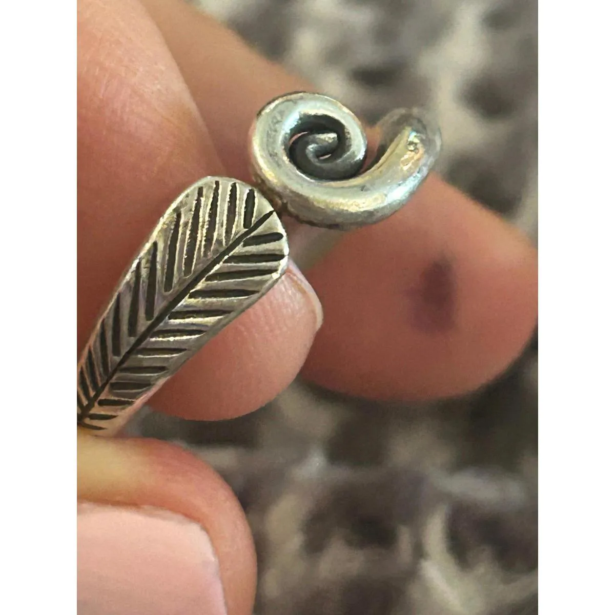 Z22 size 7 925 sterling silver ring - Image 2