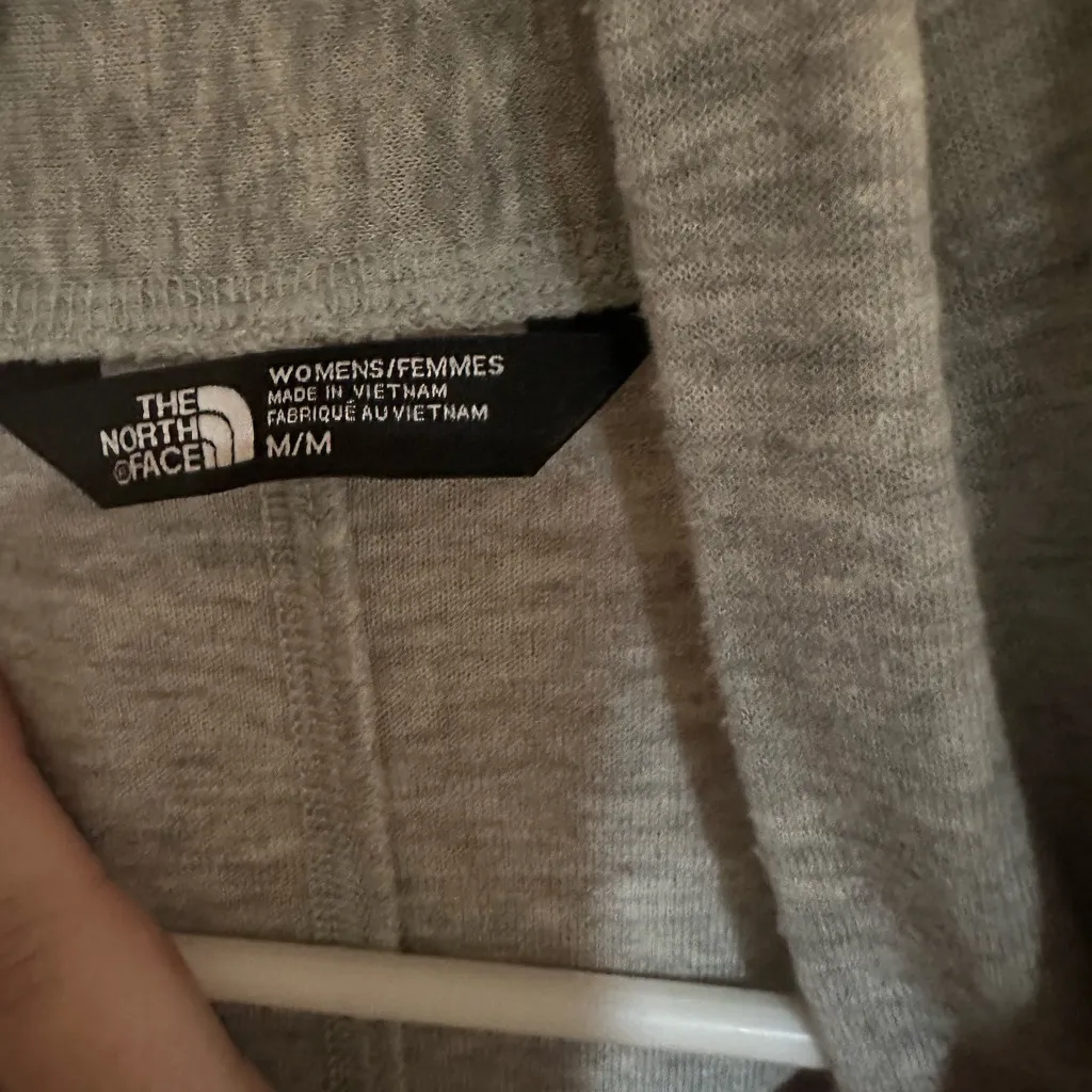 The North Face Gray Women's Cardigan - Image 3