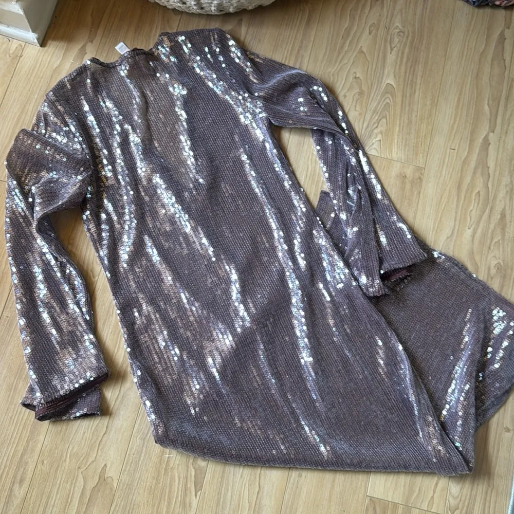 Hutch Long-Sleeve Scoop-Neck Sequin Midi Dress - Image 4