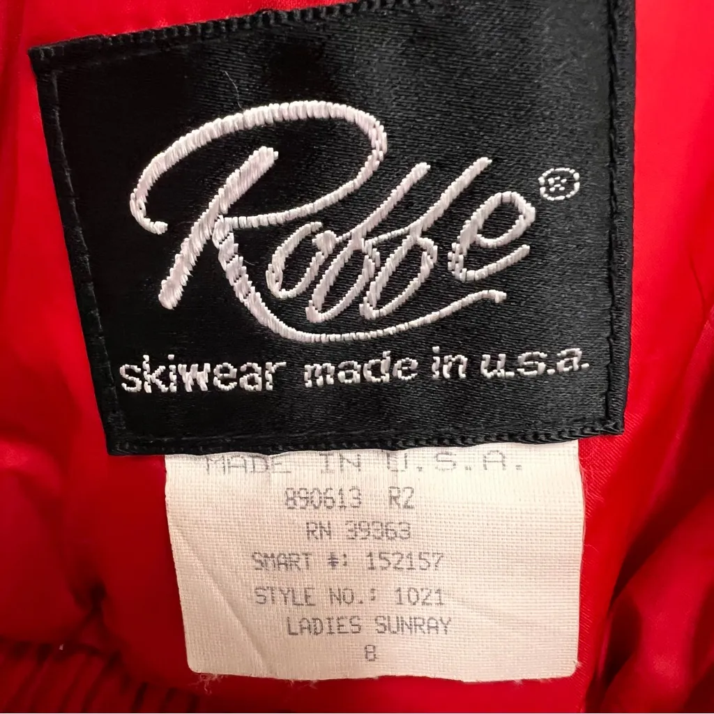 Roffe vintage 1990s women’s cropped puffer ski jacket size 8 Red - Image 8