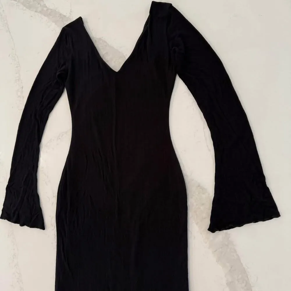 Windsor Cute the City Bodycon Knit Midi Dress Women's Medium Black Bell Sleeve - Image 7