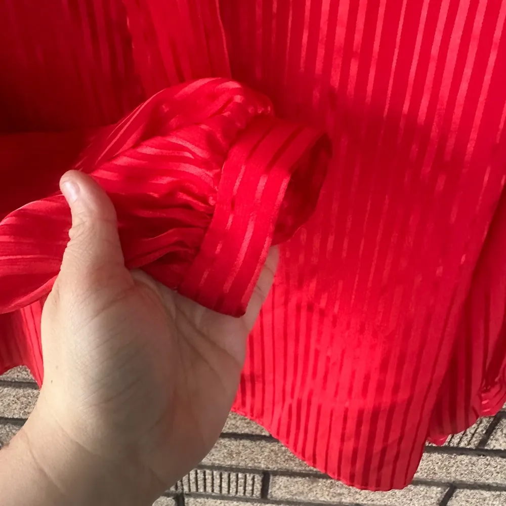 7 West Vintage Red Silky Women’s Button Down Blouse Size 16 - Image 3