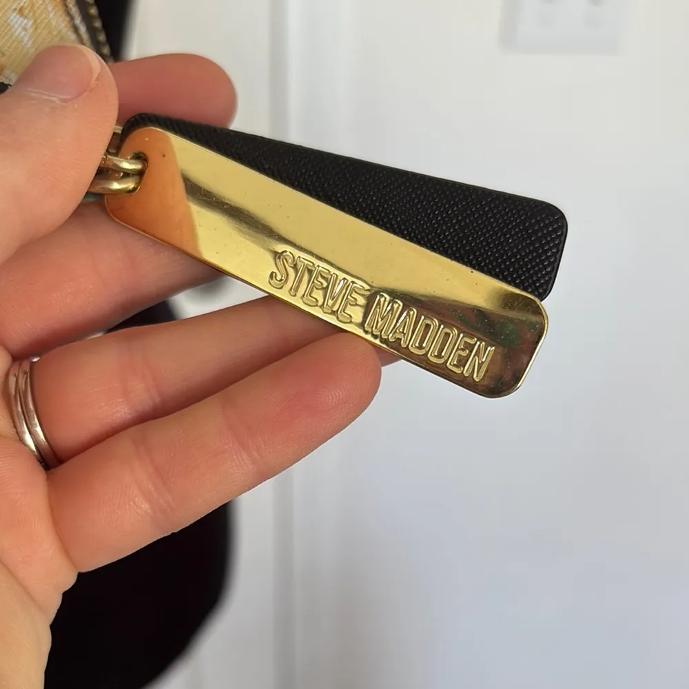 Steve Madden Black Floral Mini Bag - Image 3