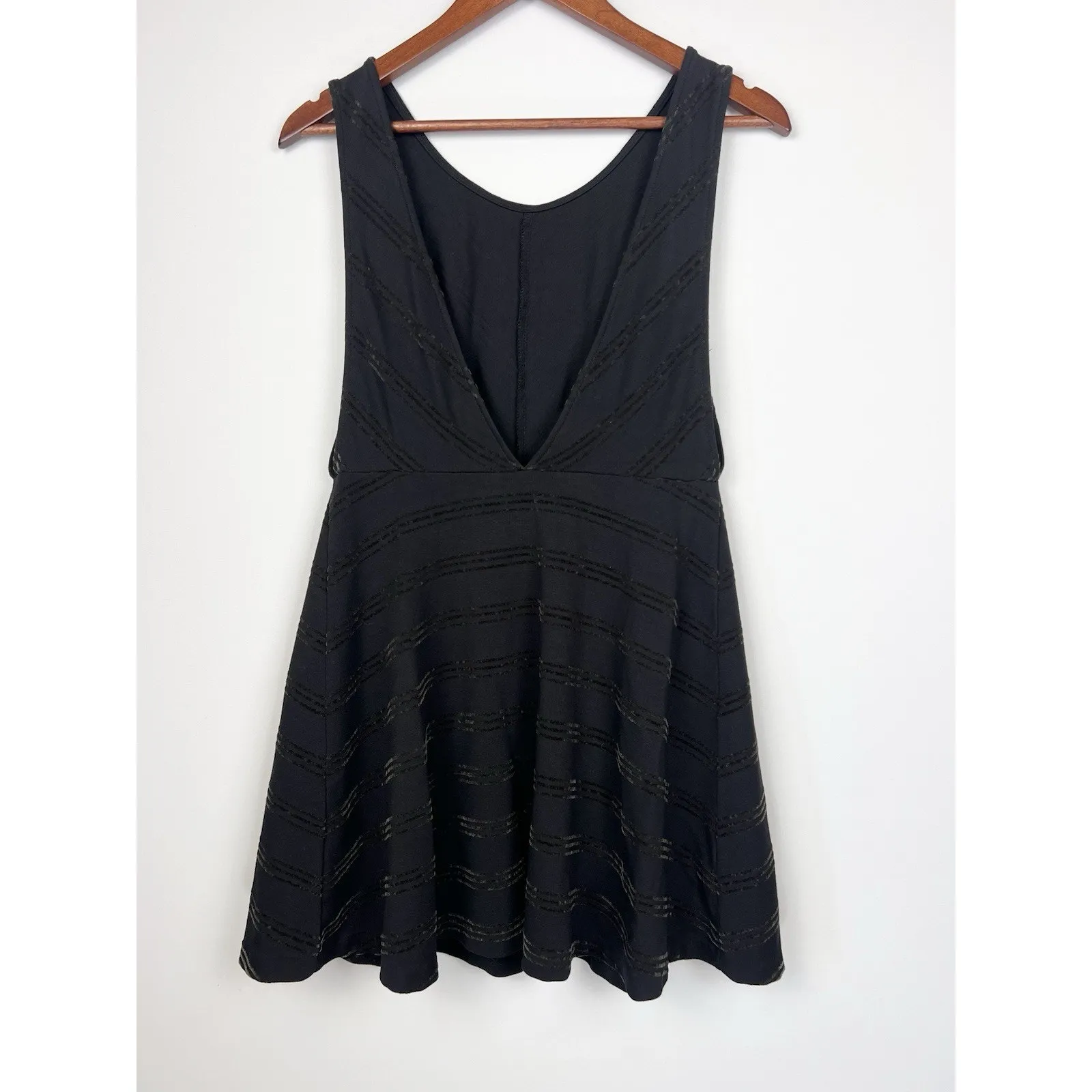 Free People Black Textured Fit & Flare L Mini Dress Deep V Back 0 Boho Chic - Image 2