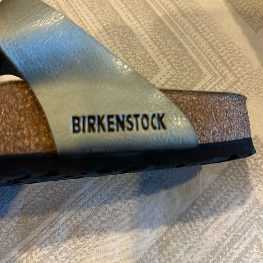 Birkenstock Women’s Gizeh Birko-Flor Silver Flip Flop - Size 38 - Image 6