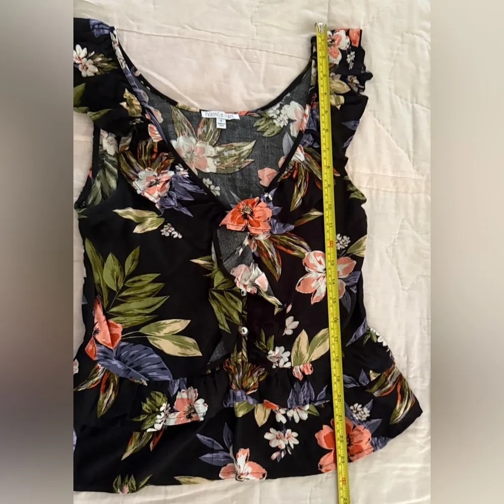 Patrons of Peace Blouse Womens Small Black Floral Ruffled Lightweight Summer Top - Image 7