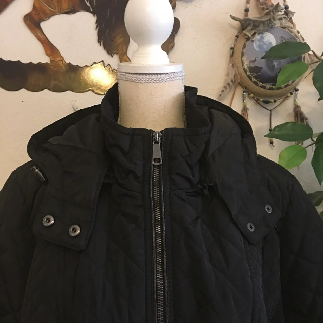 black quilted zipper hood belted jacket NWT - Image 9