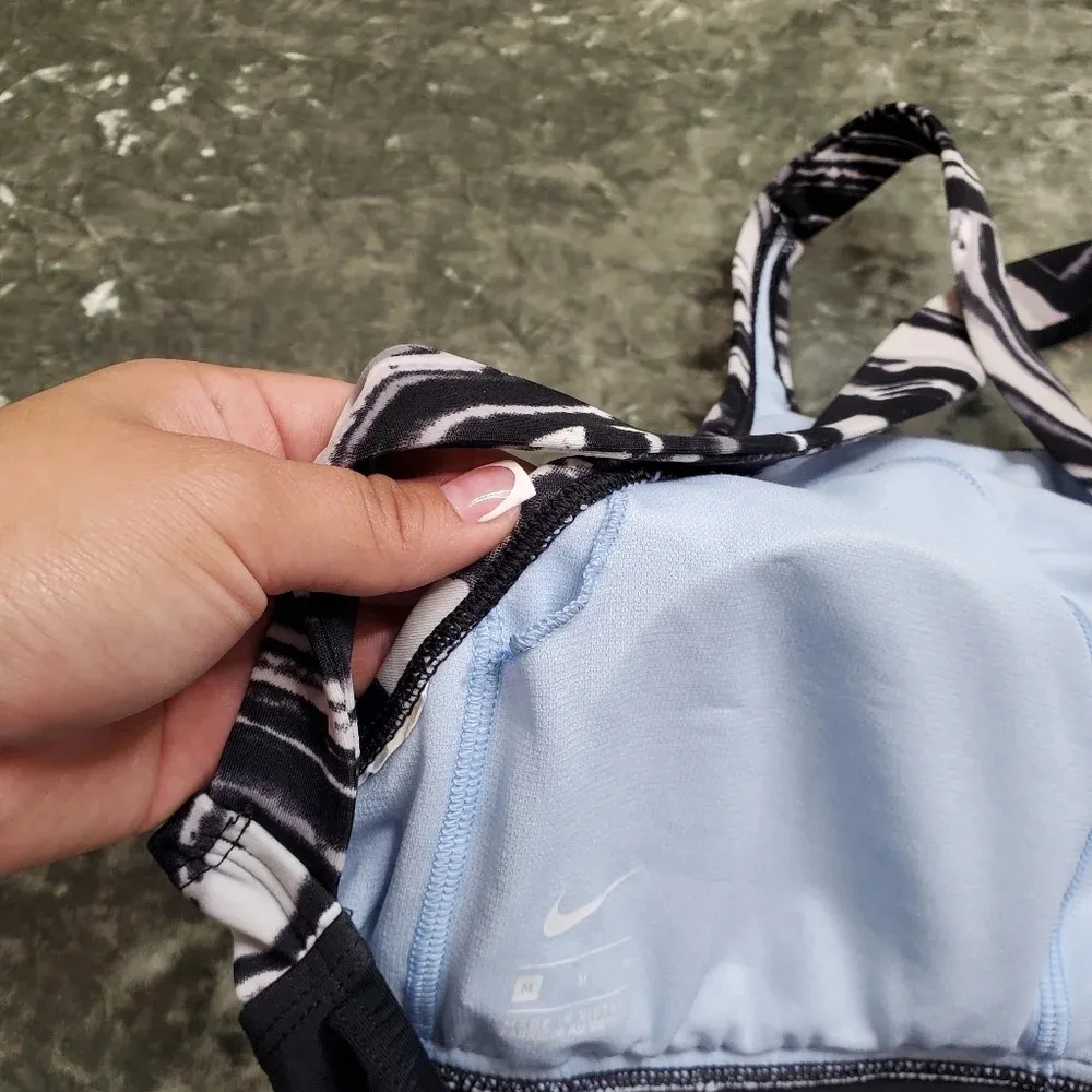 Nike One Piece Swimsuit Marble Design - Image 6