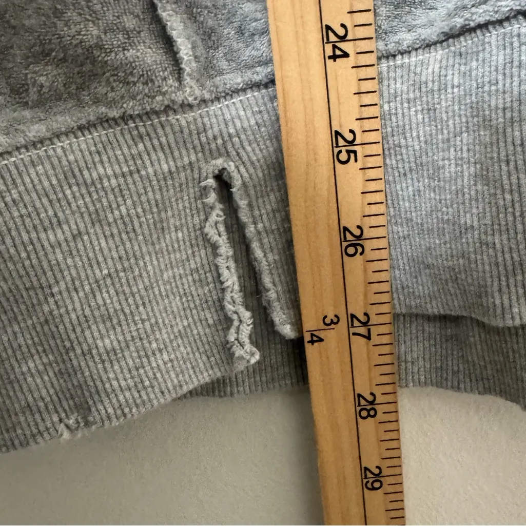 Aerie Graphic Crewneck Winter Tour Size XS Oversized Sweatshirt Gray - Image 7