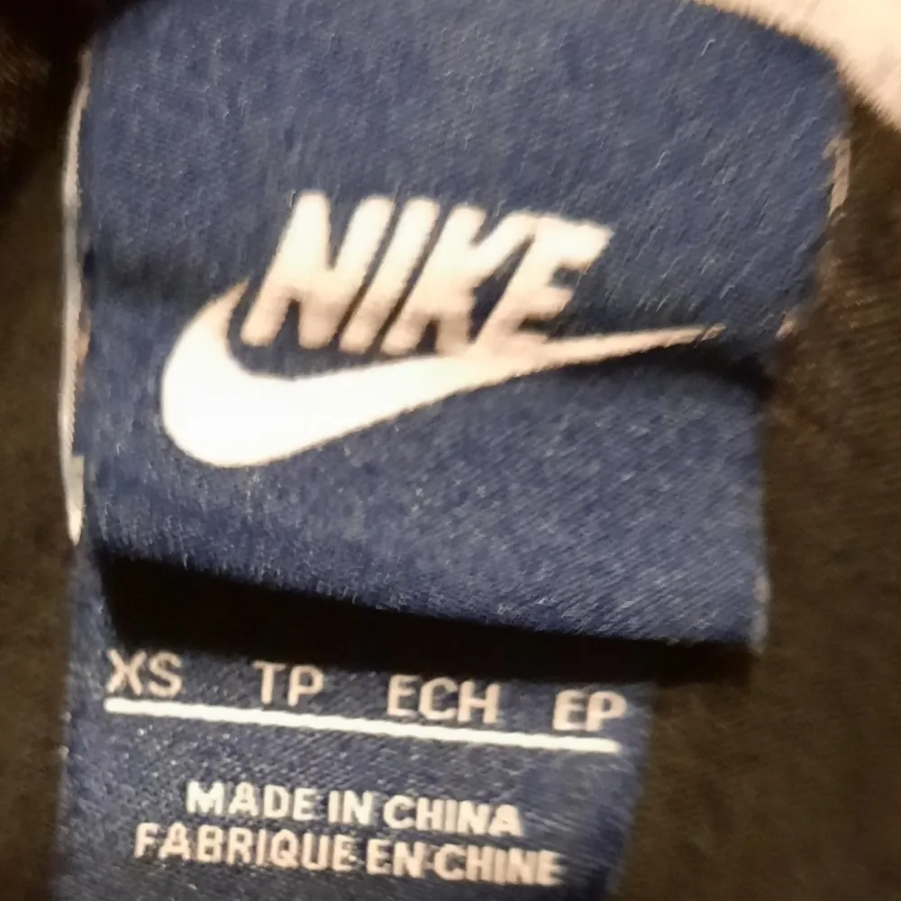 Long Sleeve Shirt Size XS - Image 8