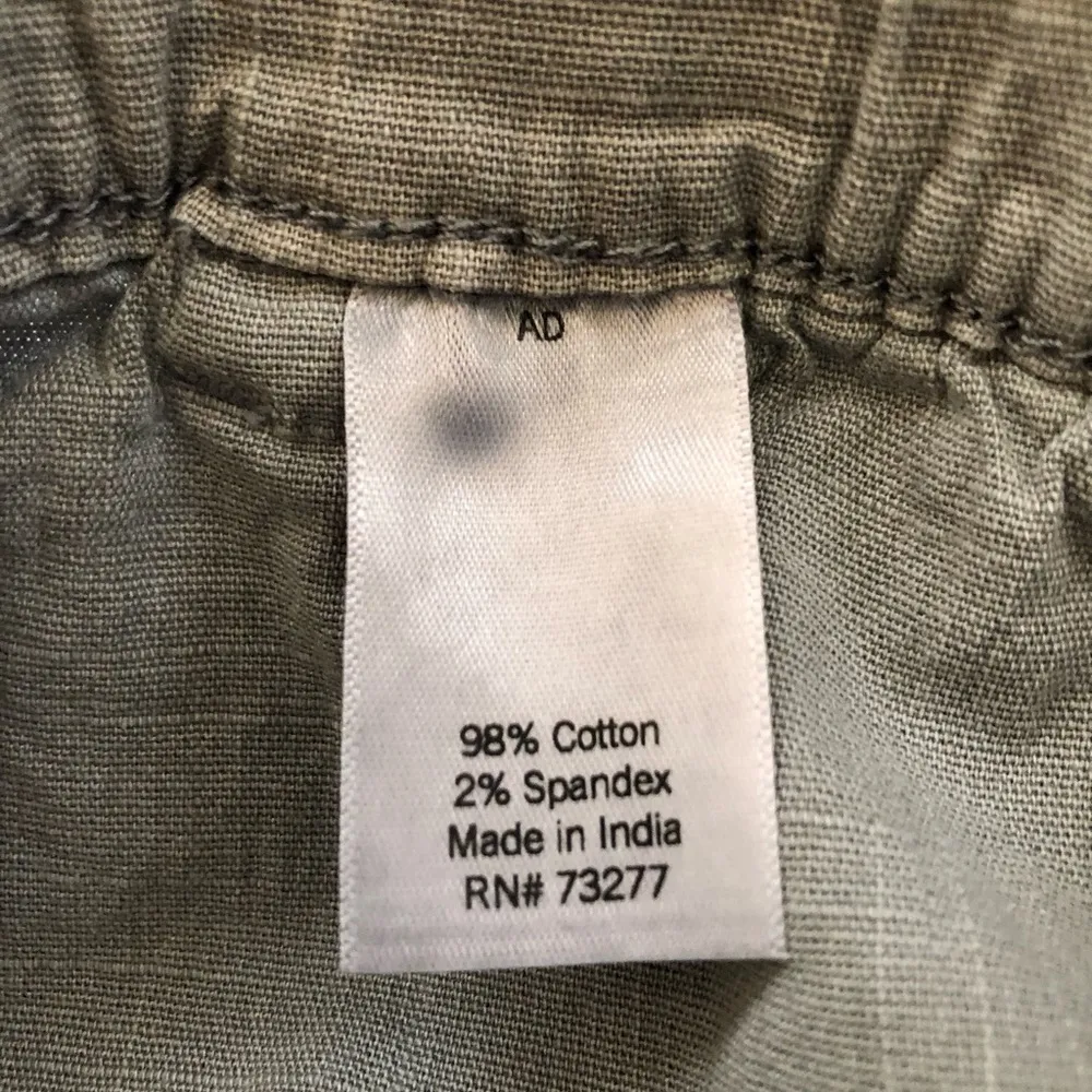 SONOMA Womens BERMUDA Shorts Size 30W Gray Comfort Waistband New - Image 12