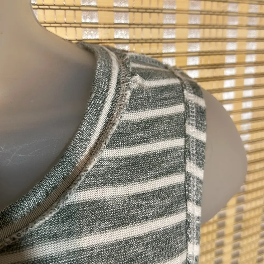 Umgee Gray White Striped Tunic Length Round Neck Cotton Tank Top Oversized M - Image 14