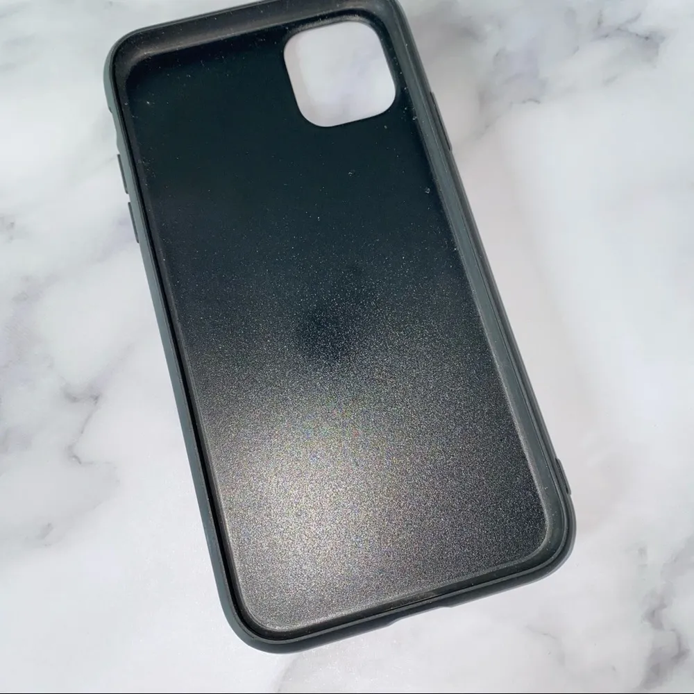 Nicole Miller glitter iPhone 11 case - Image 5