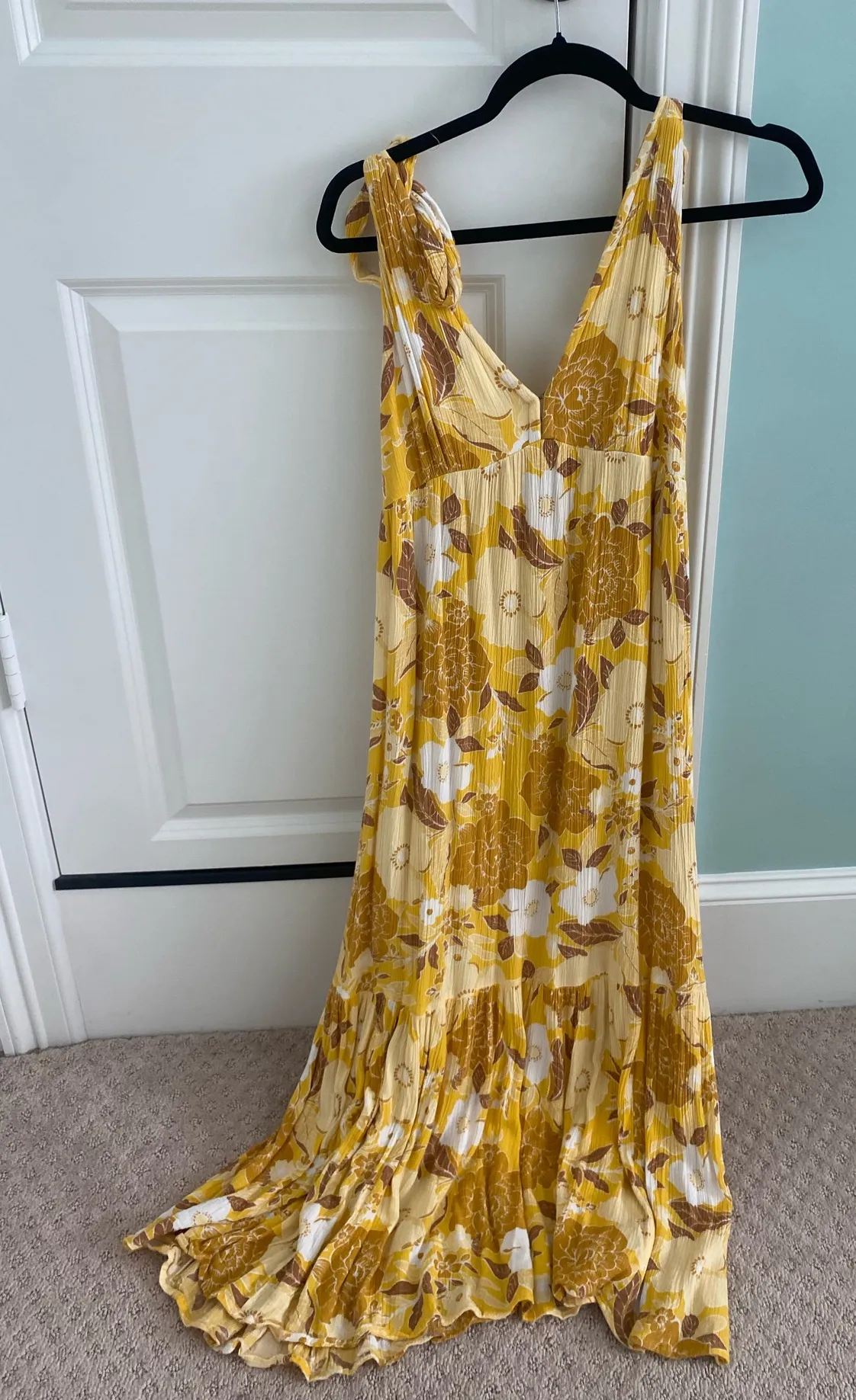 Abercrombie Yellow Dress Floral - Image 2