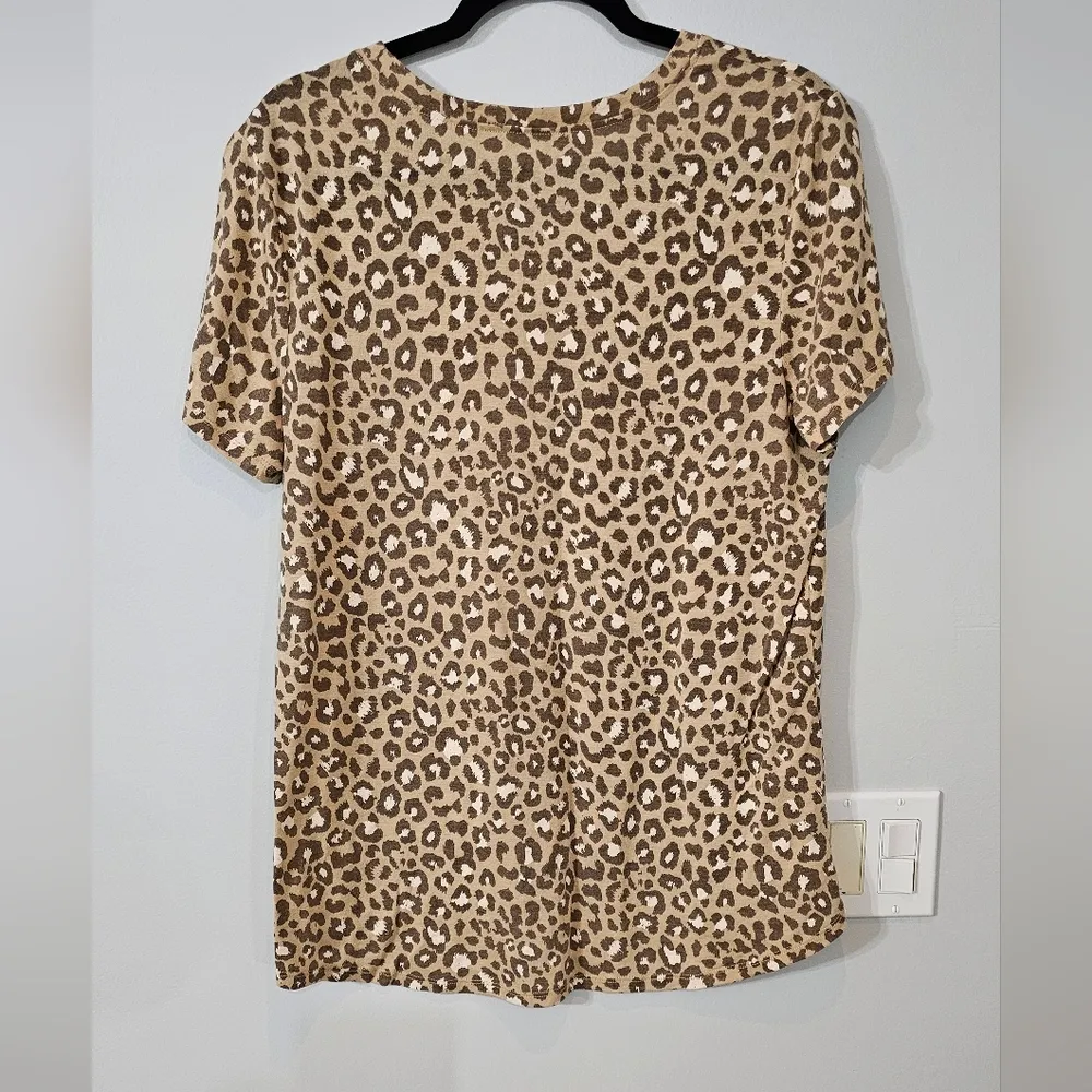 Zoe + Liv Tan Brown Short Sleeve Blouse - Image 3