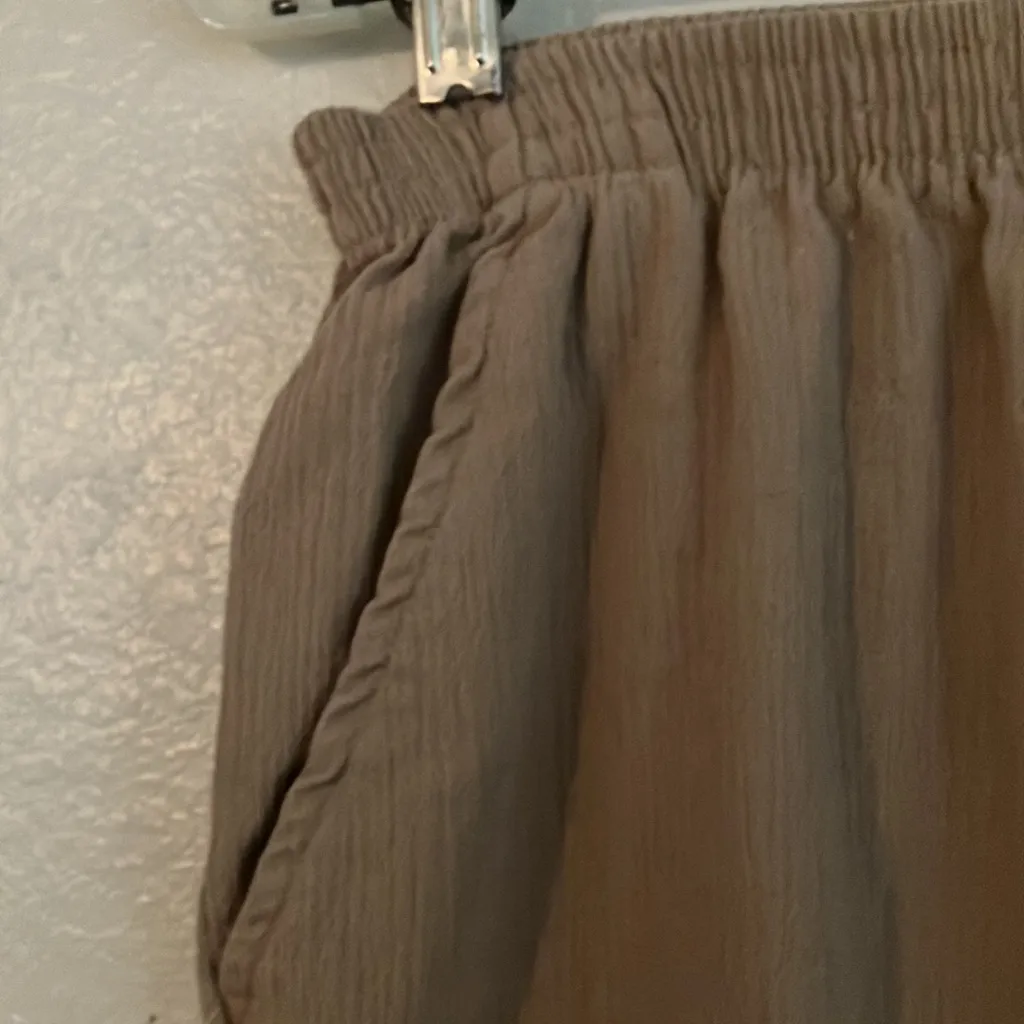 FINAL MARKDOWN Blair crinkle slacks 10 - Image 2