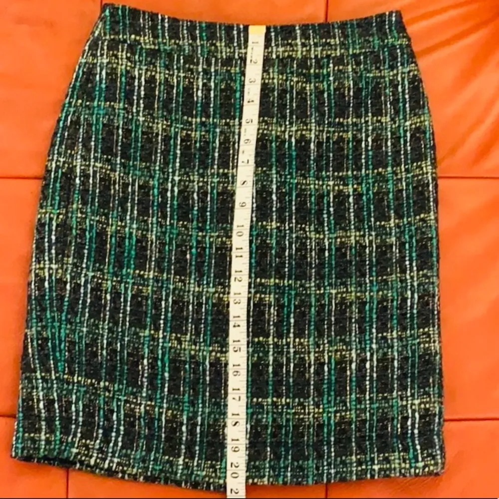 Ann Taylor Petite black/teal/metallic tweed skirt. - Image 8