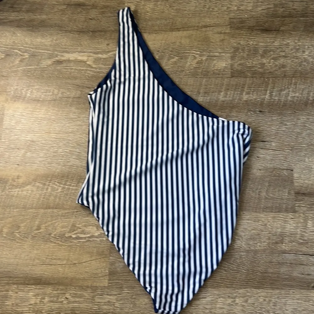 BAIIA Off The Shoulder Navy Striped One Piece Size 20 Blue - Image 5