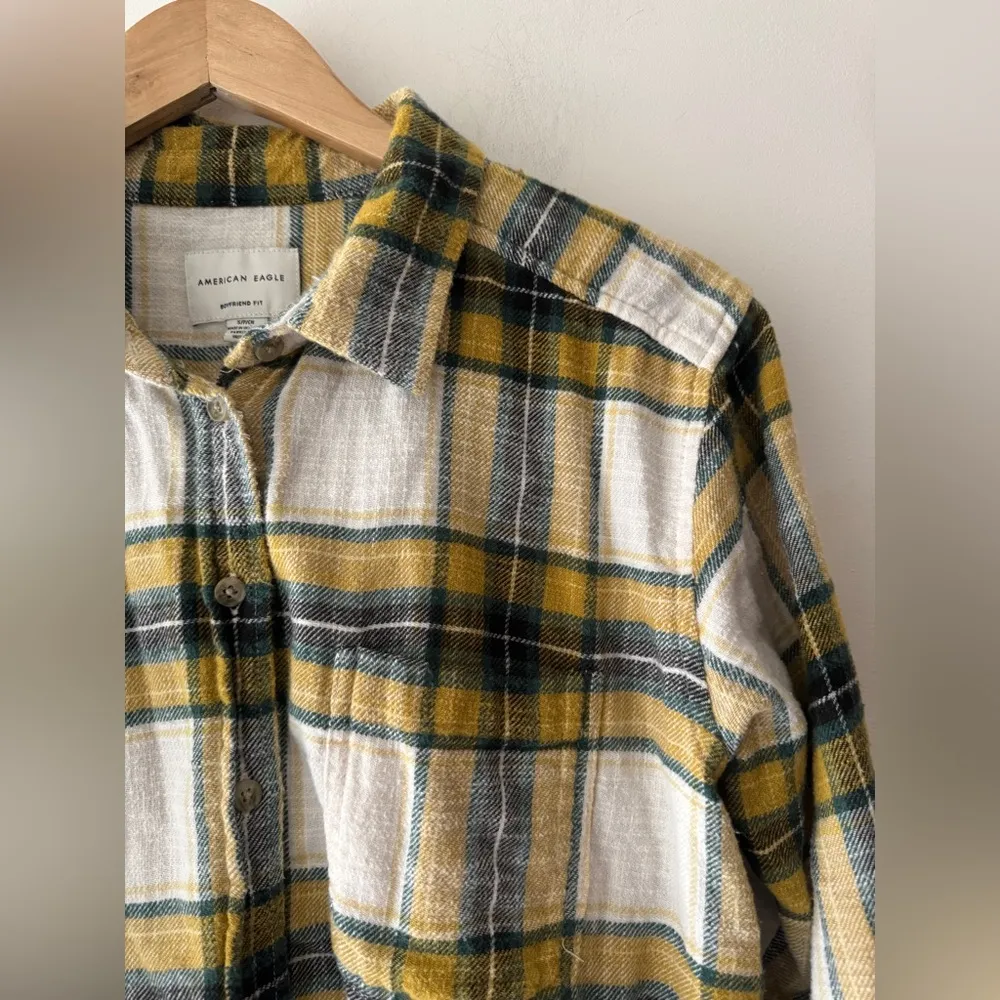 American Eagle Boyfriend Fit Flannel Shirt Multicolor-Yellow Plaid Button Down - Image 2