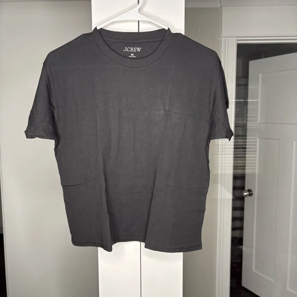 NWT J. Crew Feather Jersey Cropped T-shirt Short Sleeve Black - Image 2