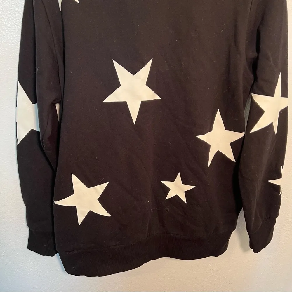 Zenana Star Print Hi-Low Sweatshirt Black White - Image 9