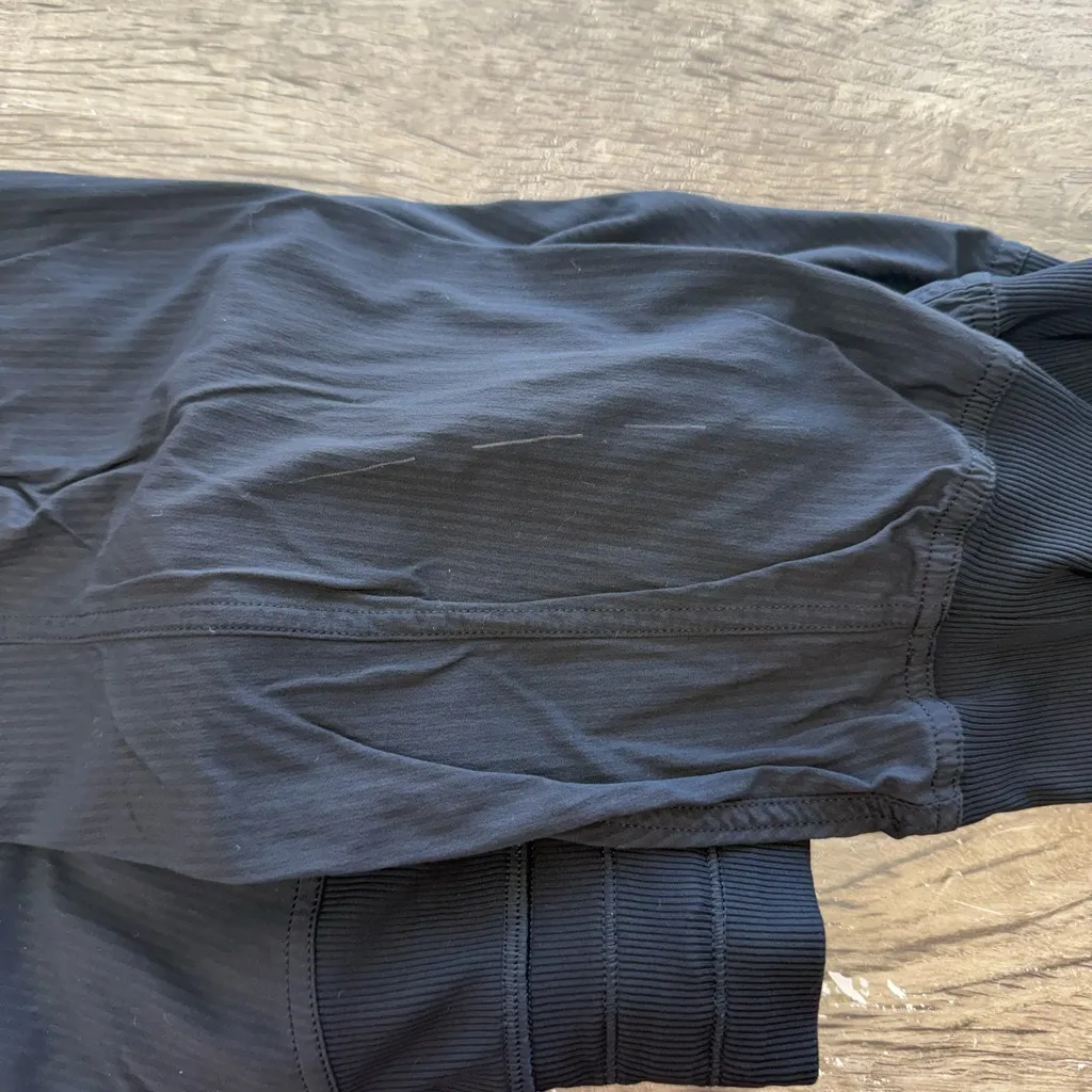 Lululemon Dance Studio Jogger‎ *29"
Black size 6 - Image 7