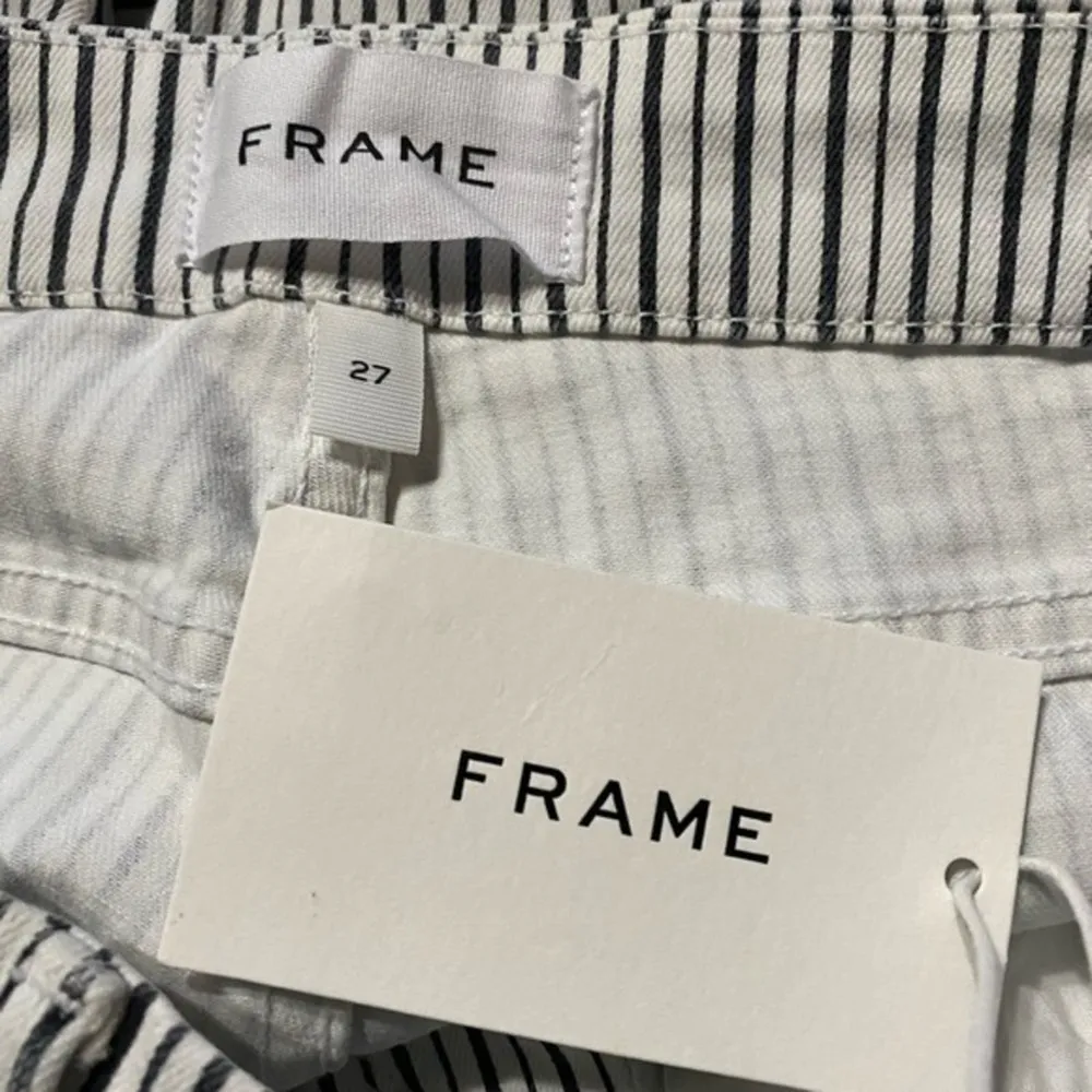 FRAME Le Crop Mini Boot Black and White Striped Jeans Size 27 NWT - Image 3