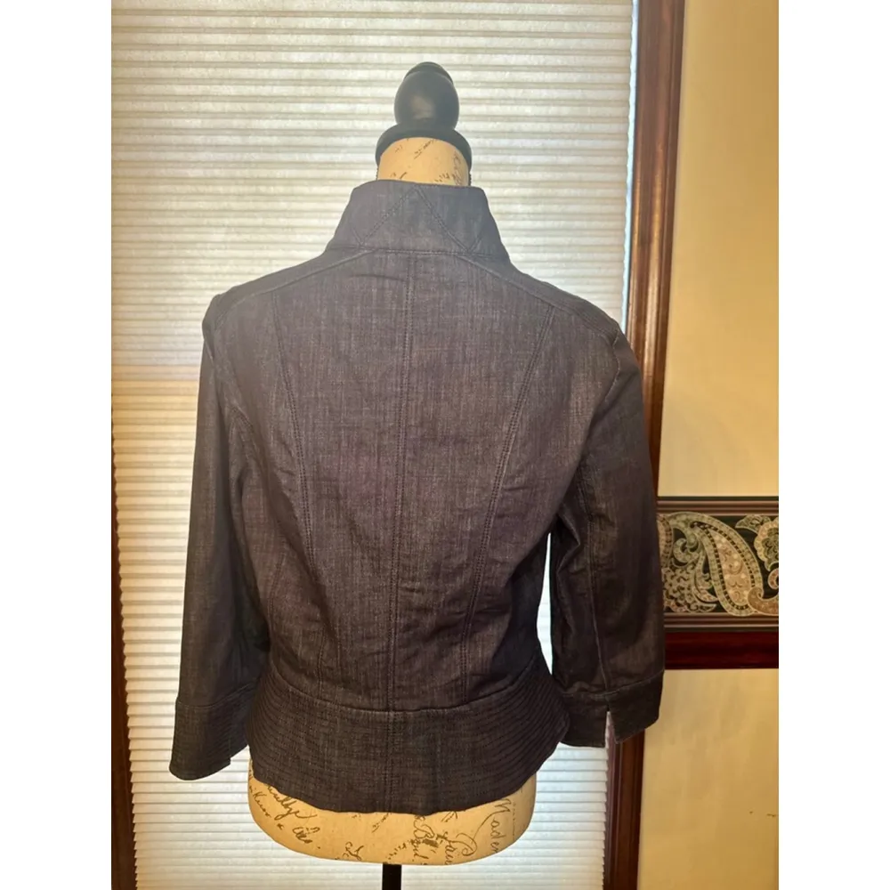 White House Black Market Size 12 (runs small) Jean Jacket with Silver Zippers - Image 7