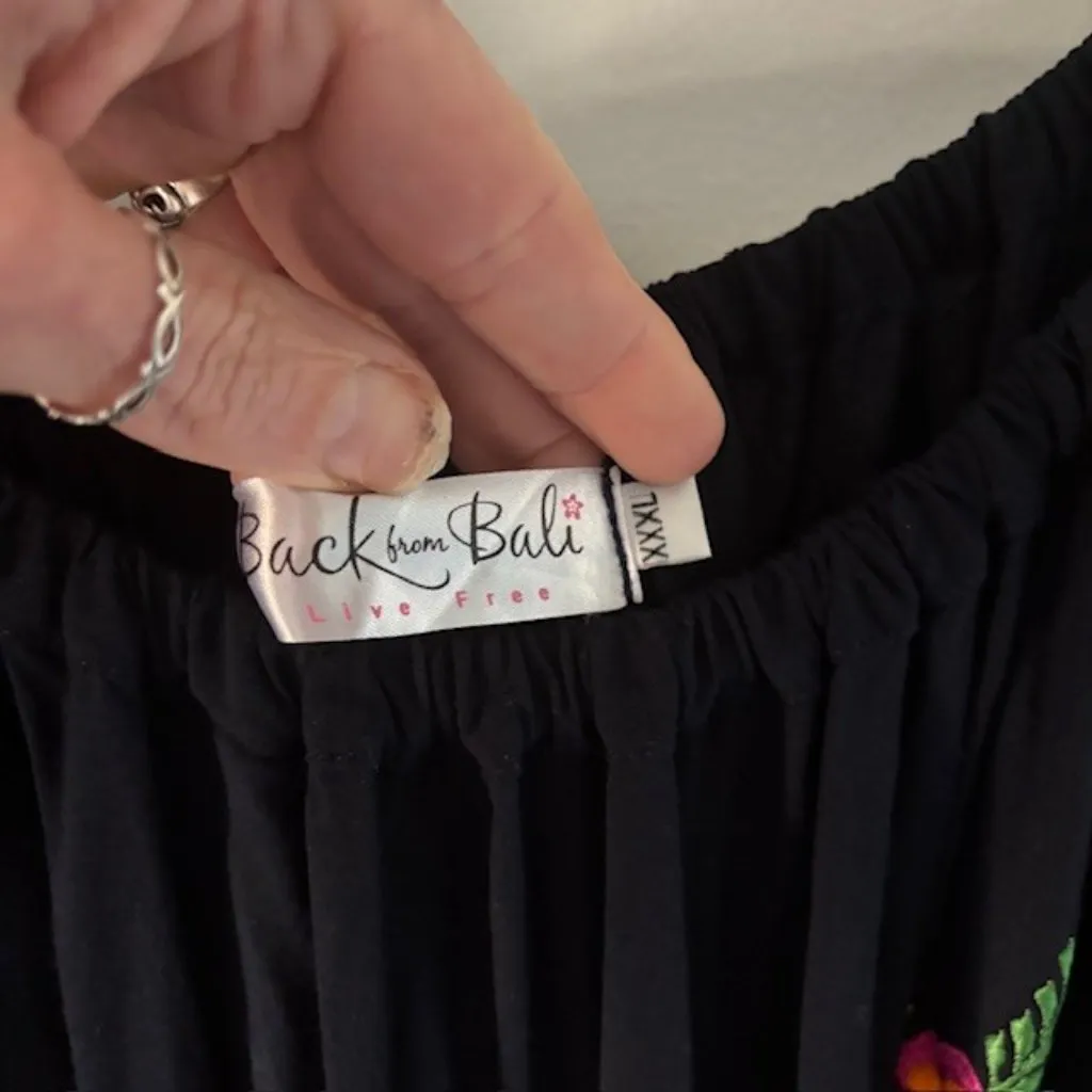 Back from Bali 3xl Navy Floral Embroidered Dress Artsy Flair Resortwear Feminine Blue Size 3X - Image 7