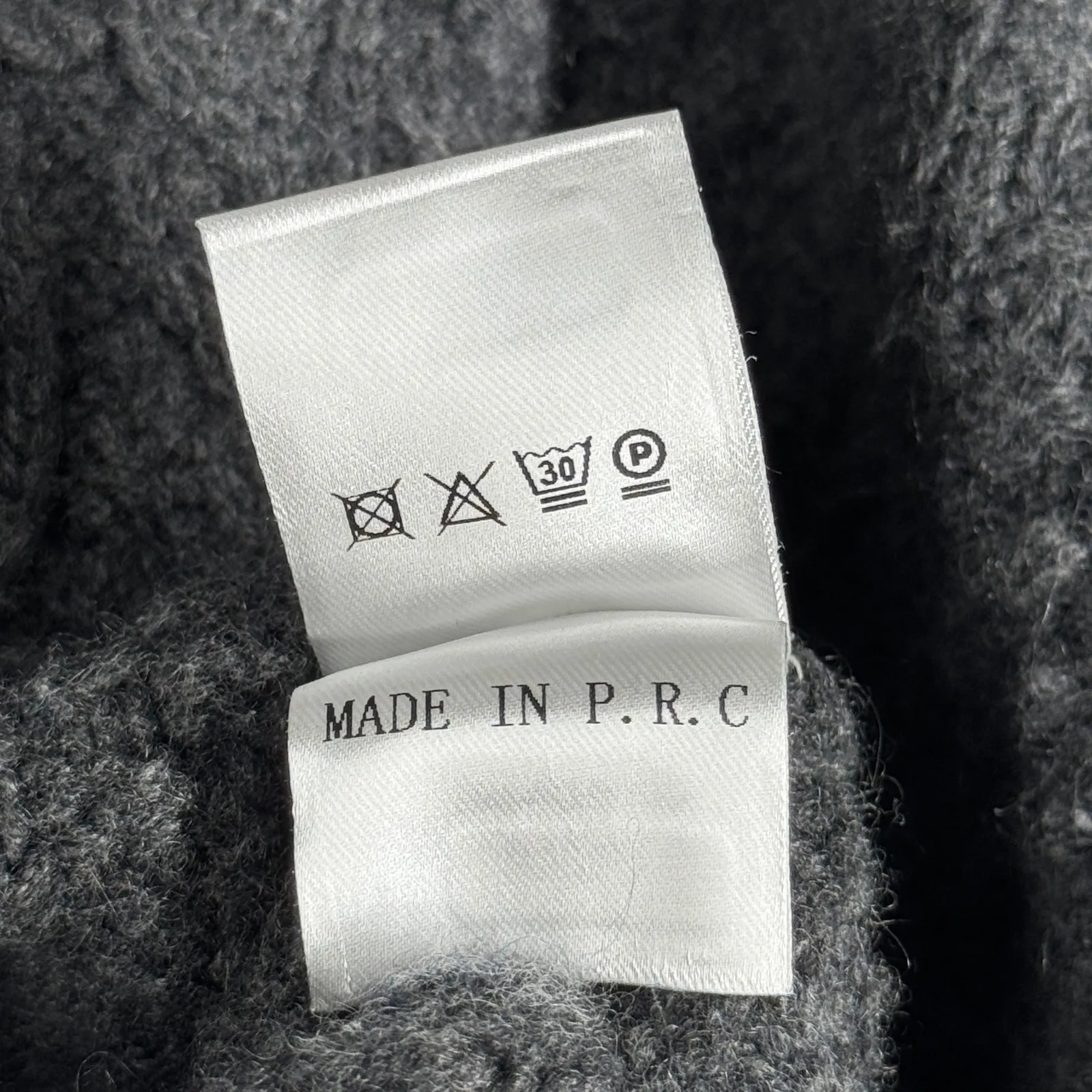 INTERDEE La Parisienne Cardigan Womens Gray Cable‑Knit Zip Faux‑Fur Collar Large - Image 9