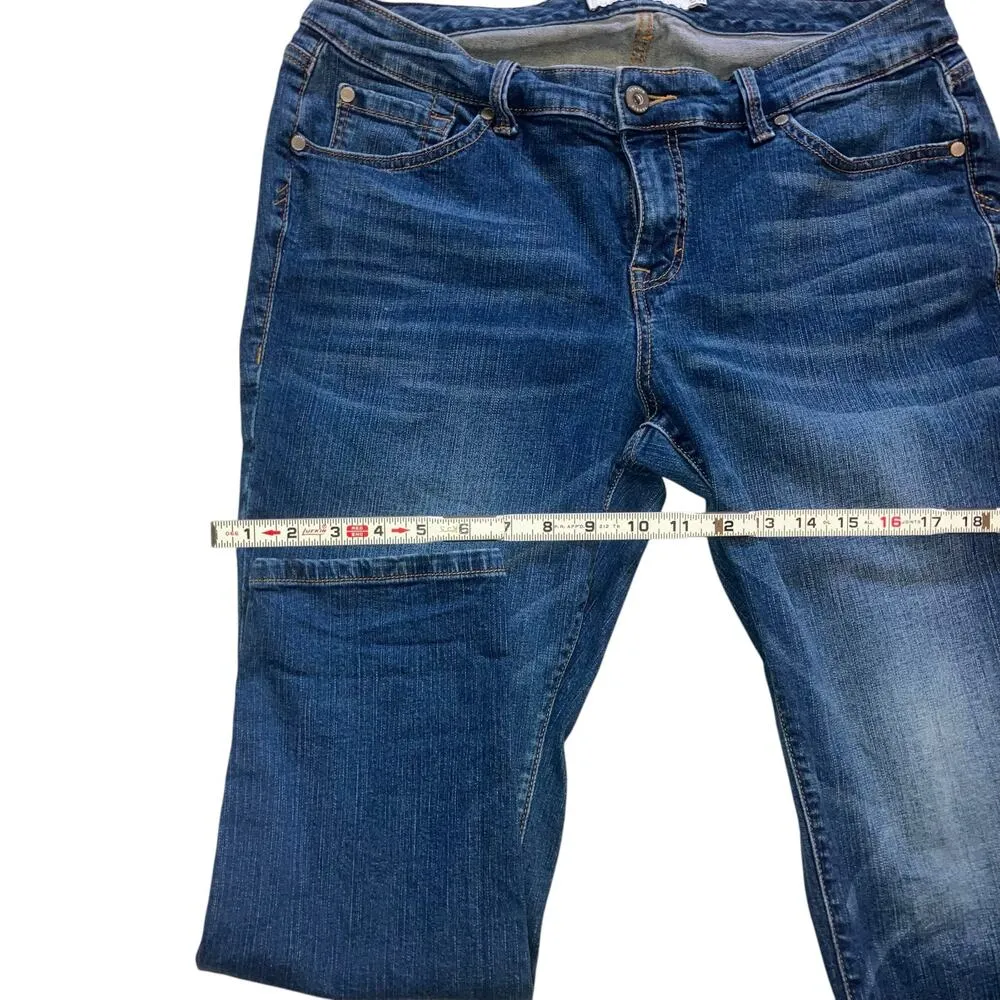 NWOT Torrid Boyfriend Straight Mid-Rise Medium Wash Jean-12 XS - Image 11