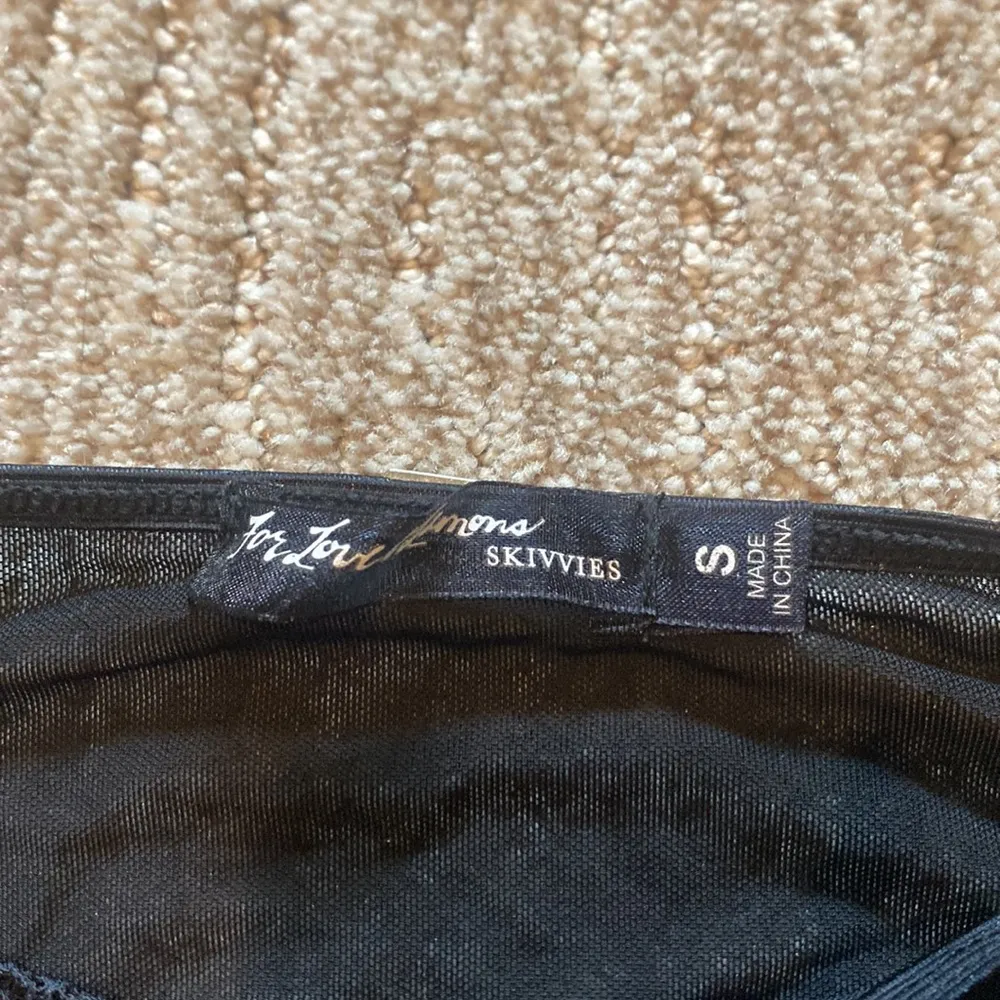 For love and lemons lace crop top - Image 3