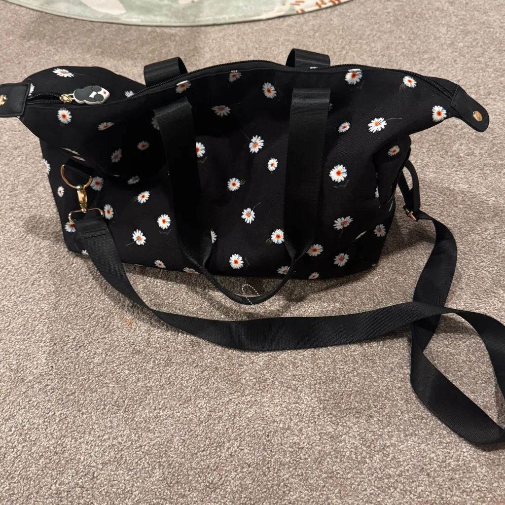 ALICE + OLIVIA‎ Weekender Floral Duffel Bag - Image 2