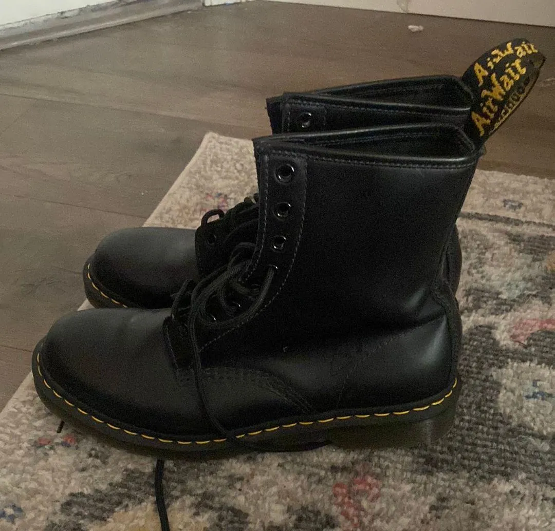 doc martens boots - Image 3