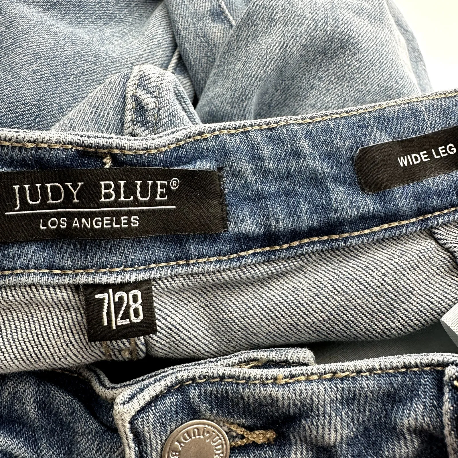 Judy Blue Fairmont High Rise Cut Hem Wide Leg Jeans Denim Medium Wash Blue 7/28 - Image 3