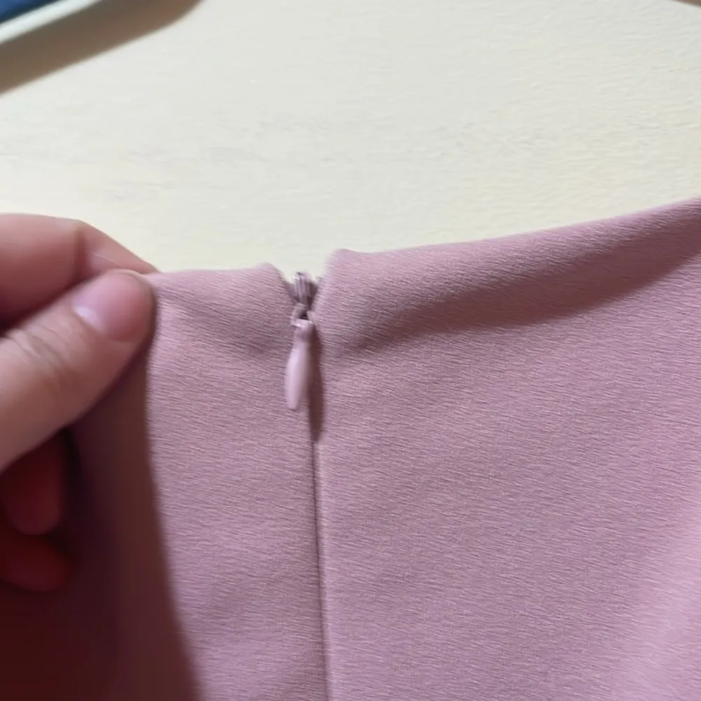 Women’s JS Collections Beaded Sleeve V-Neck Stretch Crepe Gown - Image 11