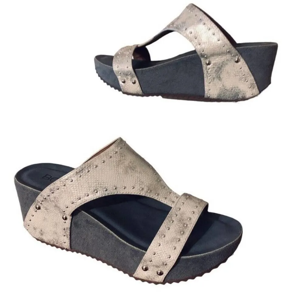 BOUTIQUE BY CORKY’S 7 Funkytime White Silver Slide Sandals EUC - Image 9