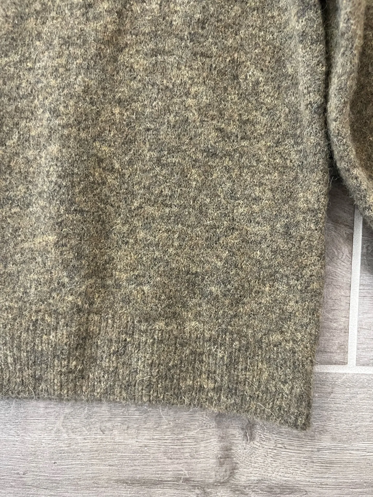 Gestuz AlphaGZ Olive Wool Blend Sweater Green Size XS - Image 13