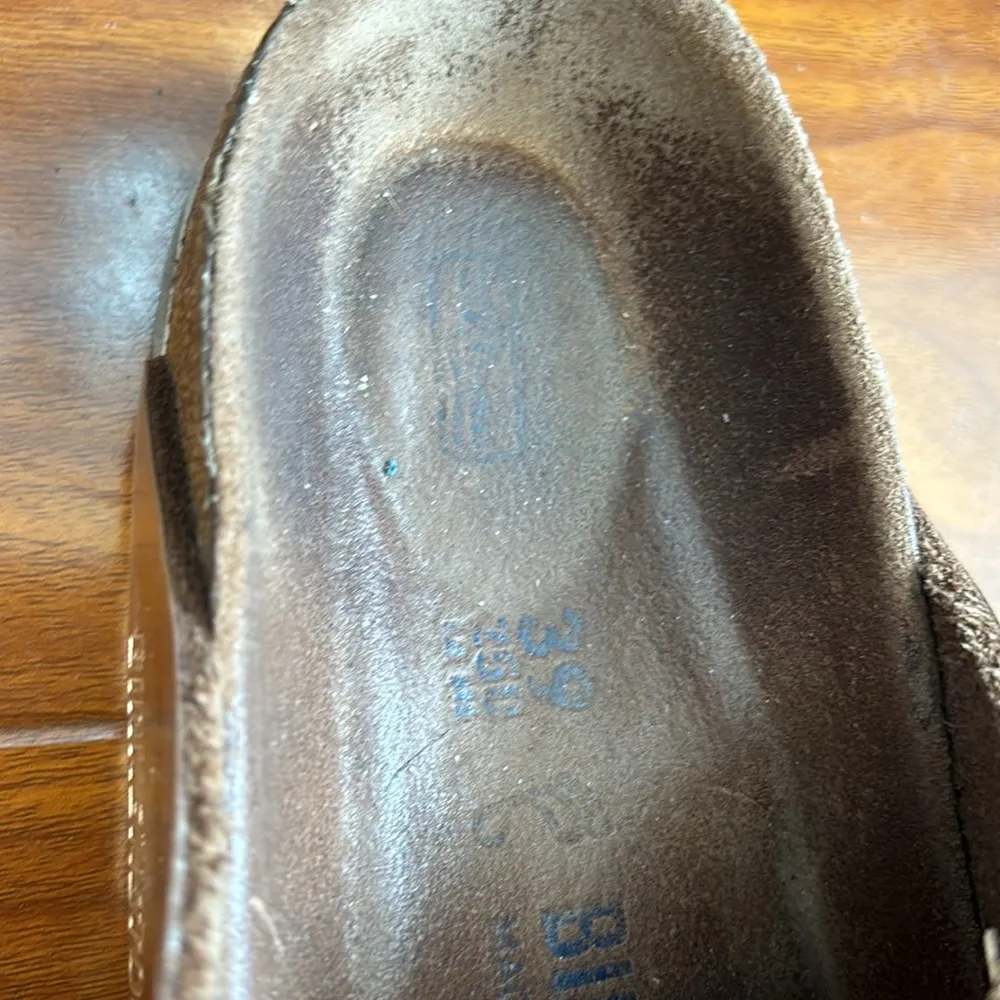 Birkenstock Arizona Rose Gold Leather Sandals - Image 4