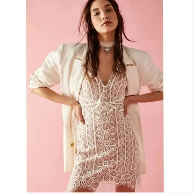 For Love & Lemons Lyla Cocktail Lace Dress‎ in Silver Size Medium - Image 3