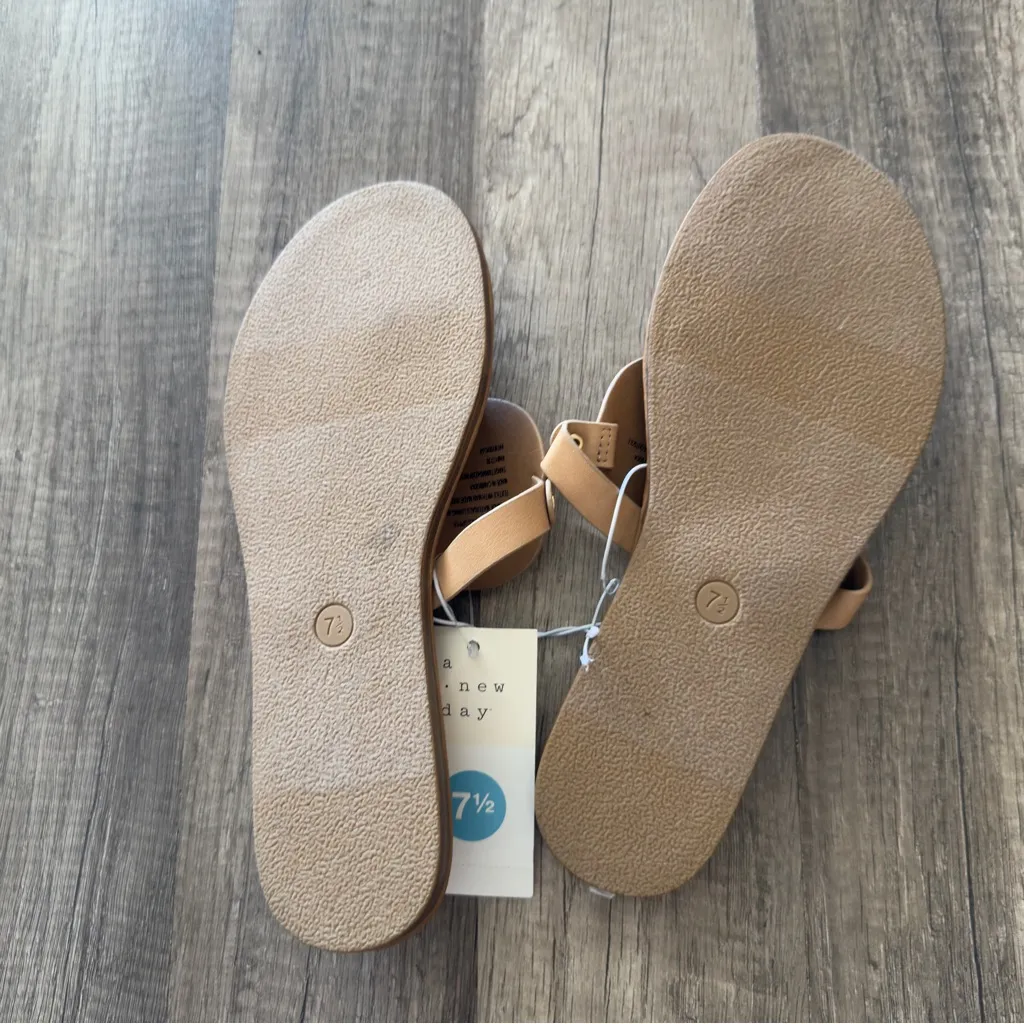 A new day Layla ornament thong sandals - Image 9