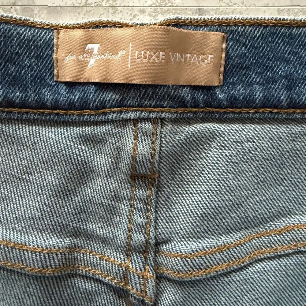 7 For All Mankind Luxe Vintage The Ultra High Rise Cropped Jo Sz 31(stain) - Image 9