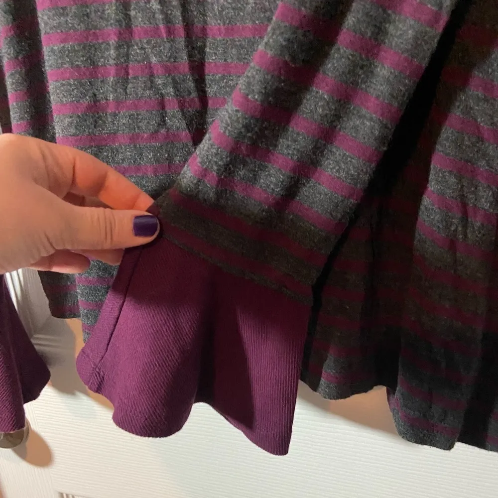 Belle Sleeve Top Shirt purple grey Striped Large - Image 2
