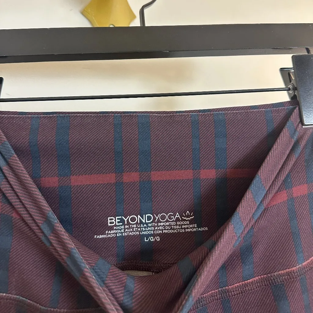 BEYOND YOGA SoftMark High Waisted Midi Legging in Dark Cherry Preppy Plaid Large - Image 5