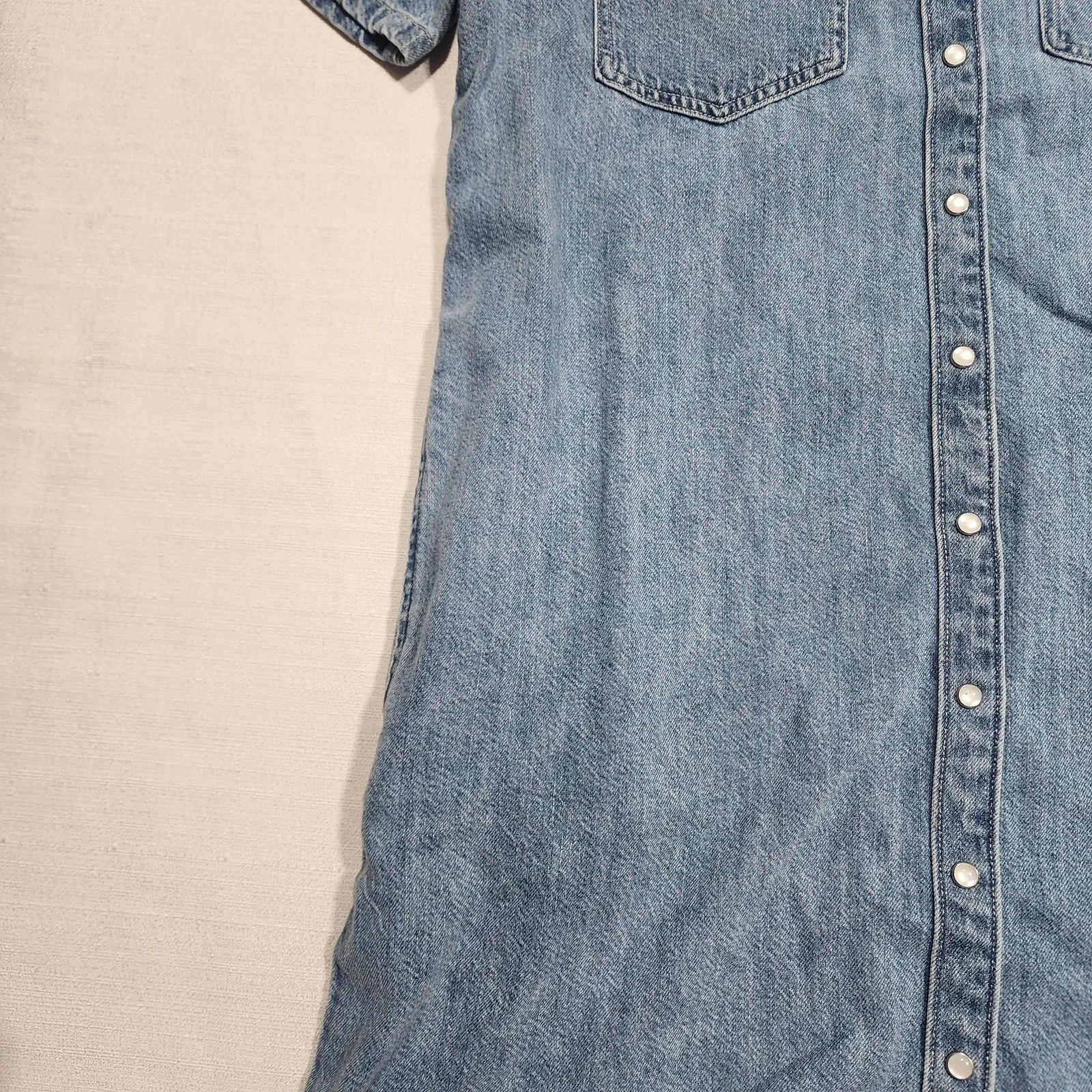 Levi's denim one piece dress size small W40''x35'' - Image 7