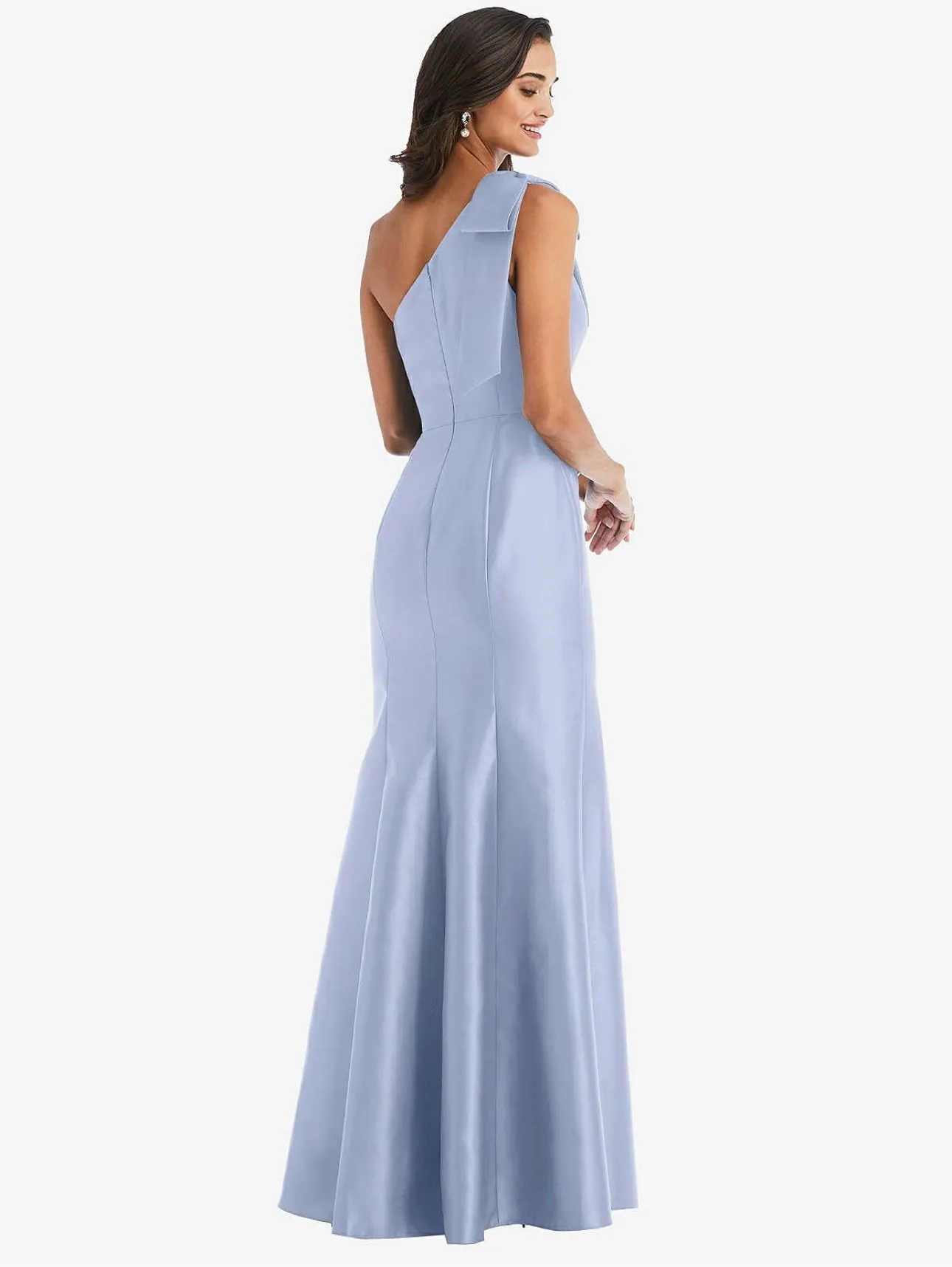 Alfred Sung Bow One-Shoulder Satin Trumpet Gown Sky Blue size 4 - Image 3
