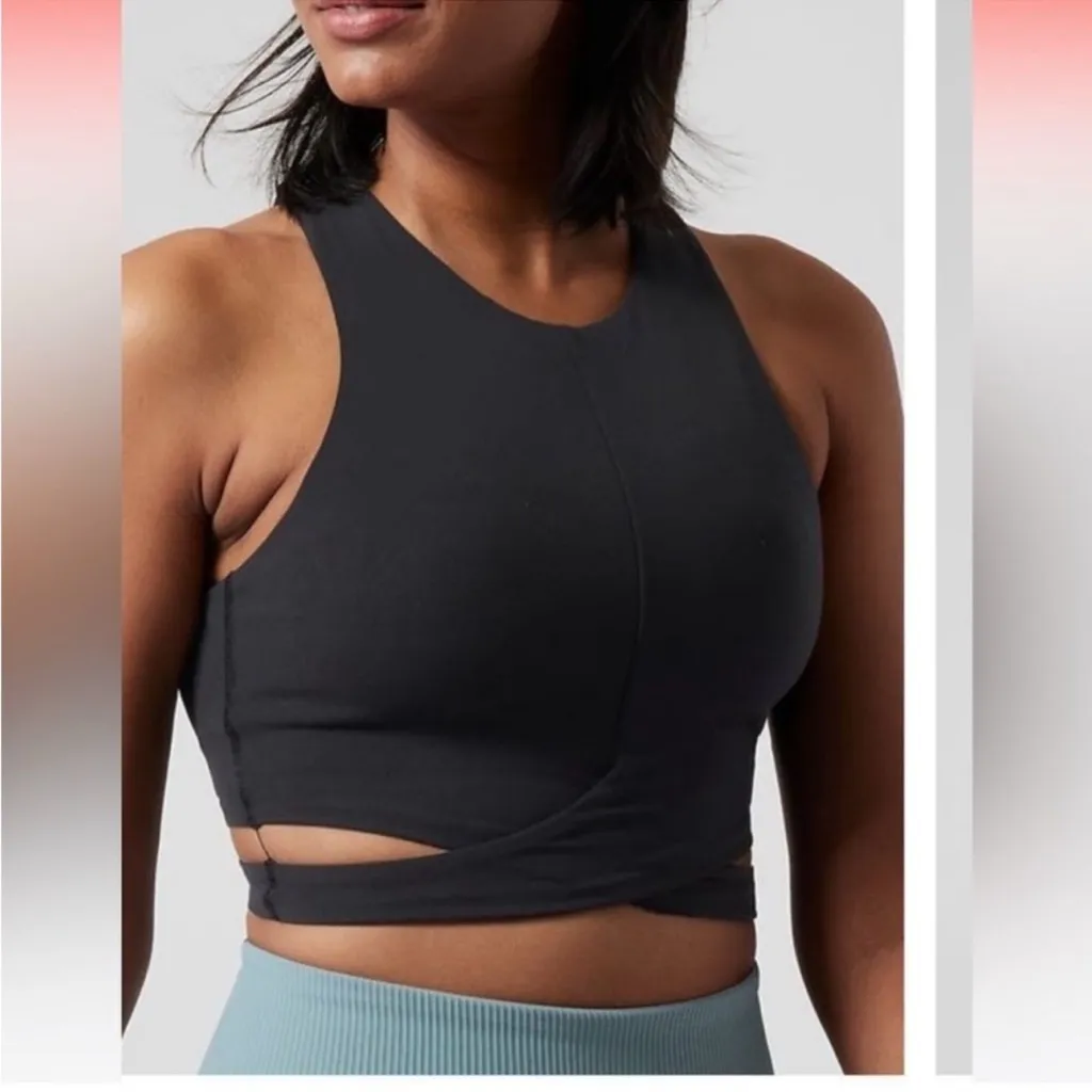 Athleta Conscious Cut Out Crop Top/Athletic Bra Black - Image 3