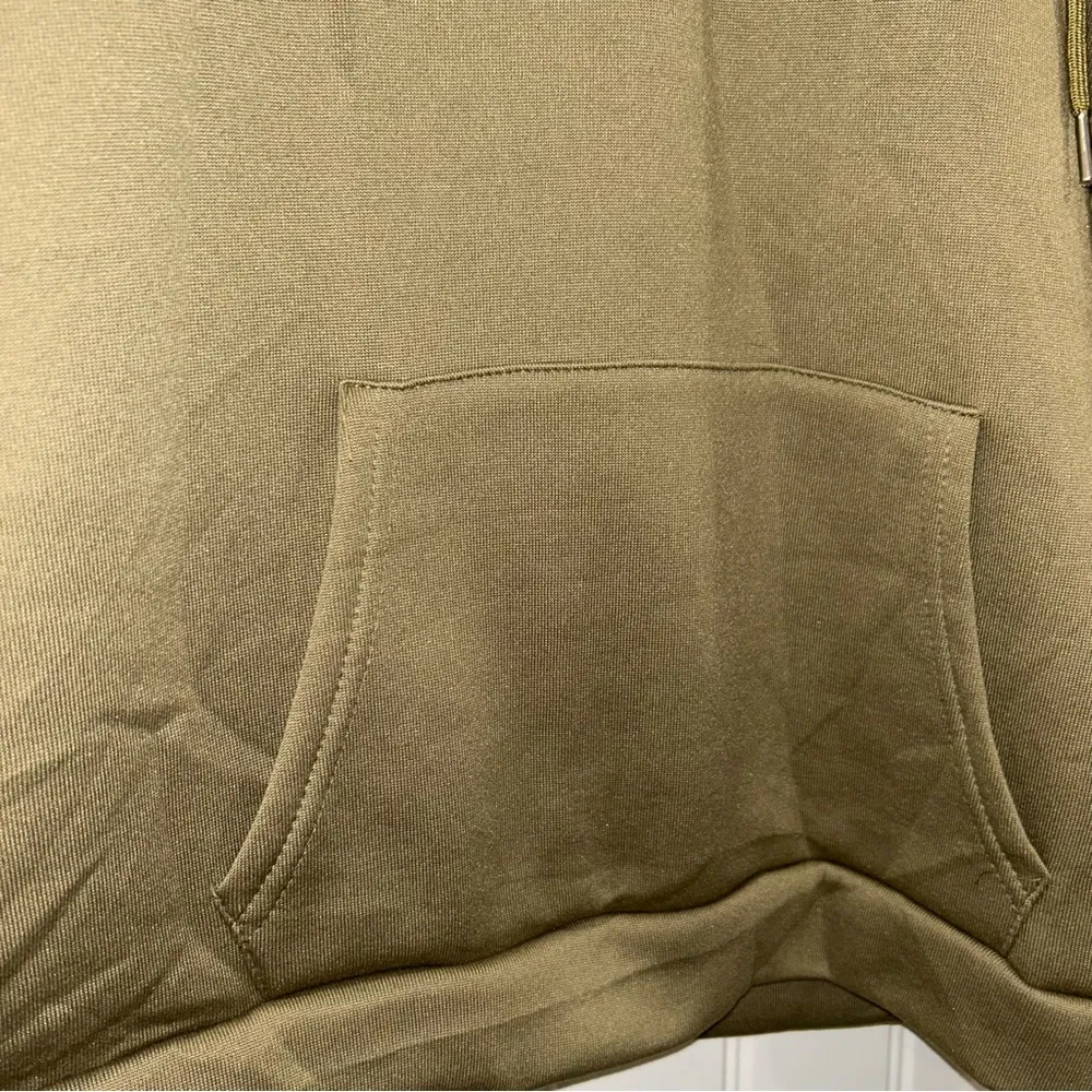 Basic Green Pullover Women’s Large - Image 3