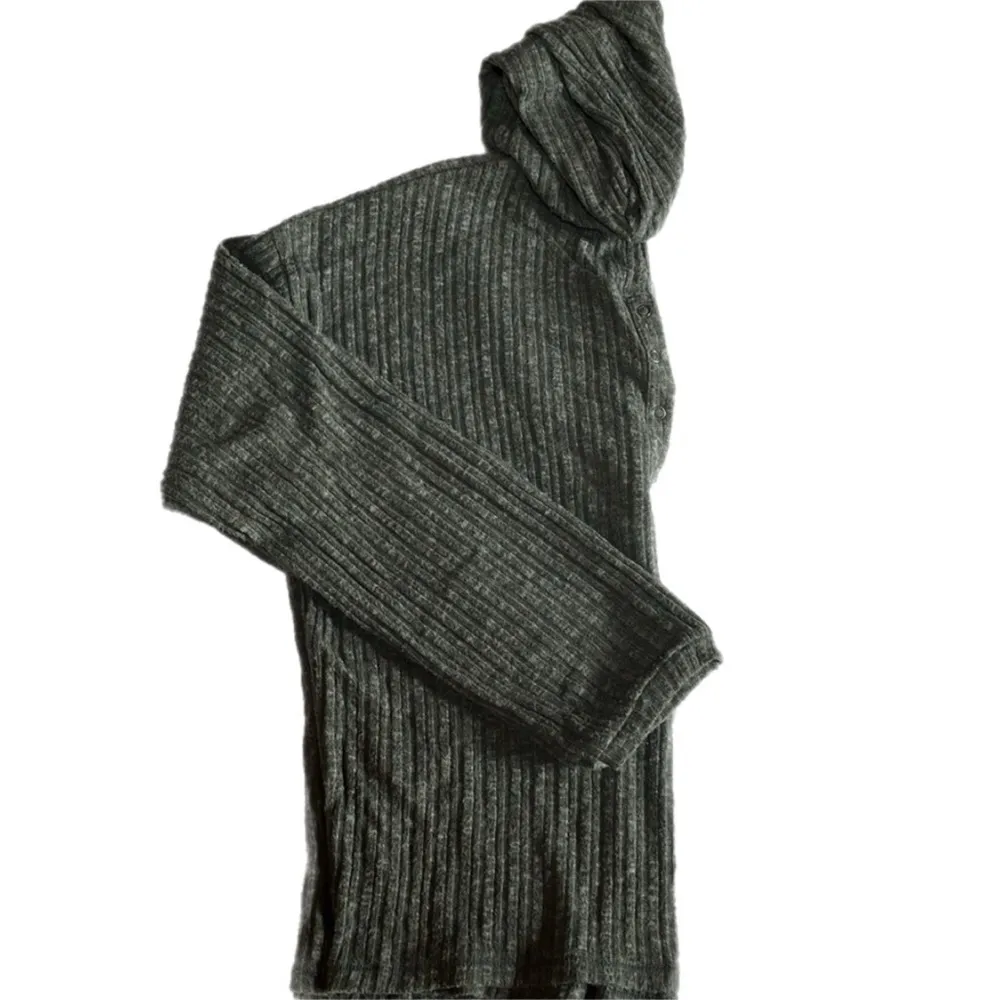 American Eagle green light weight hooded shirt - Image 3