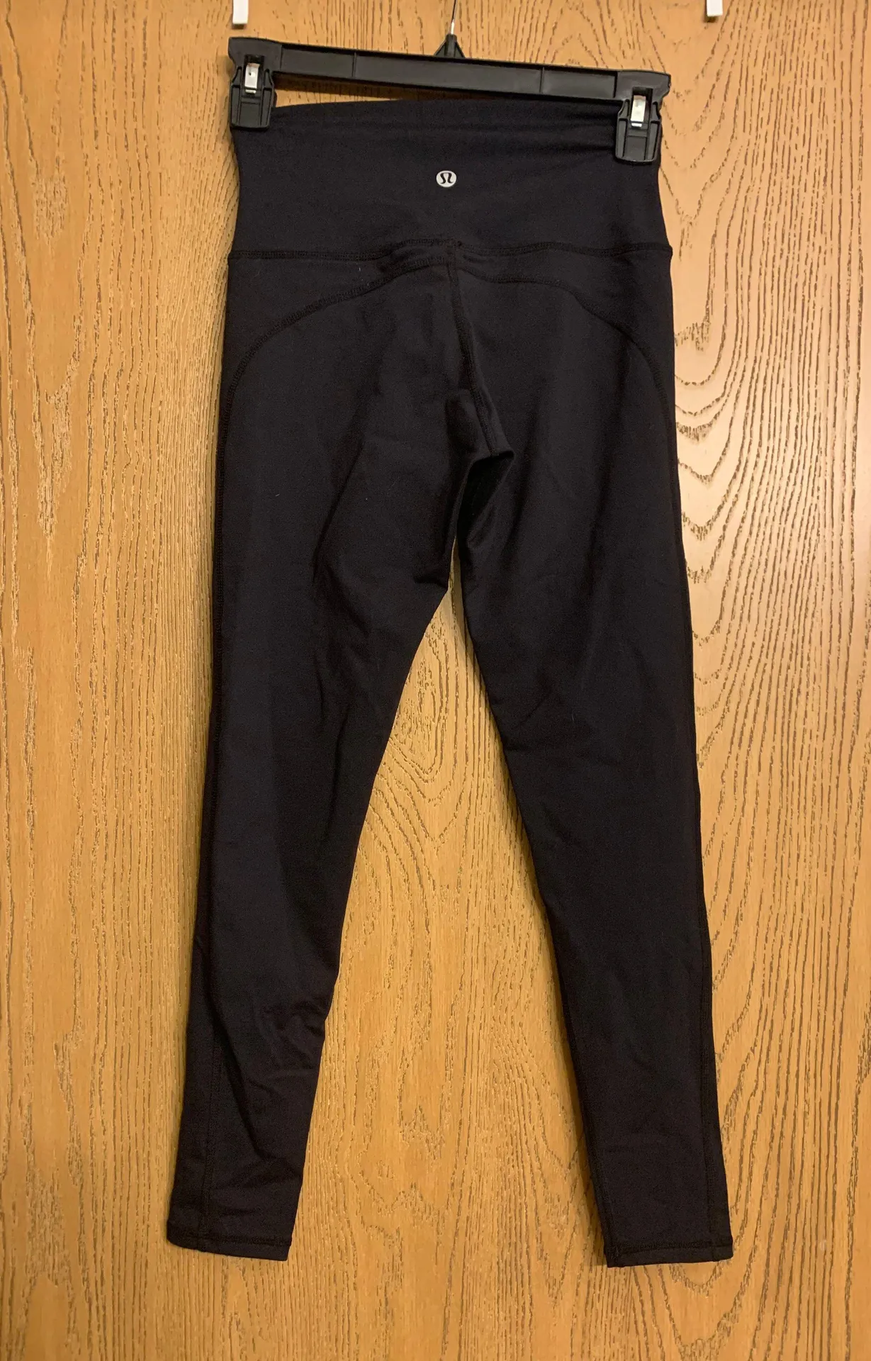 Criss Cross Leggings - Image 2